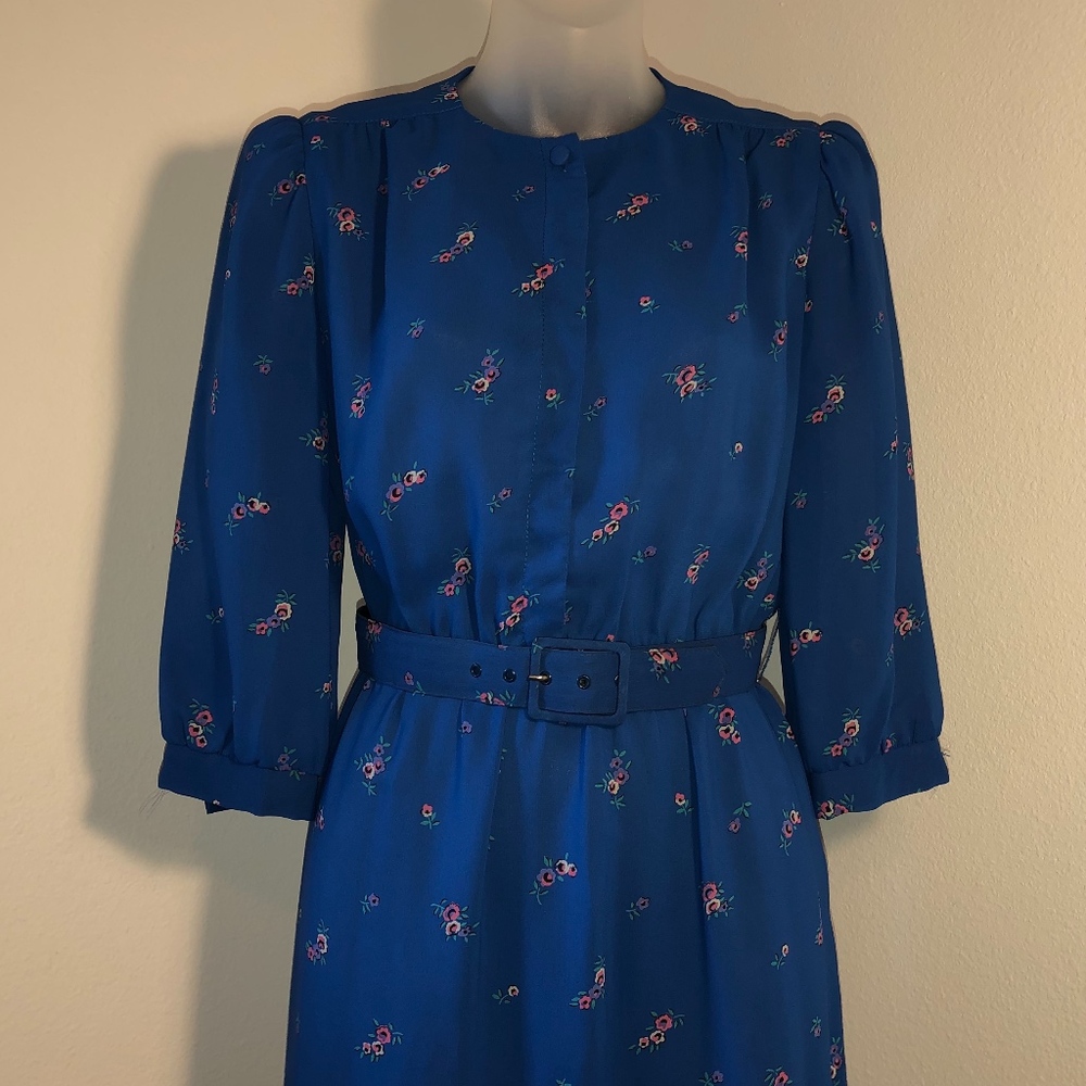 JT Dress • Vintage Blue Floral Belted Dress